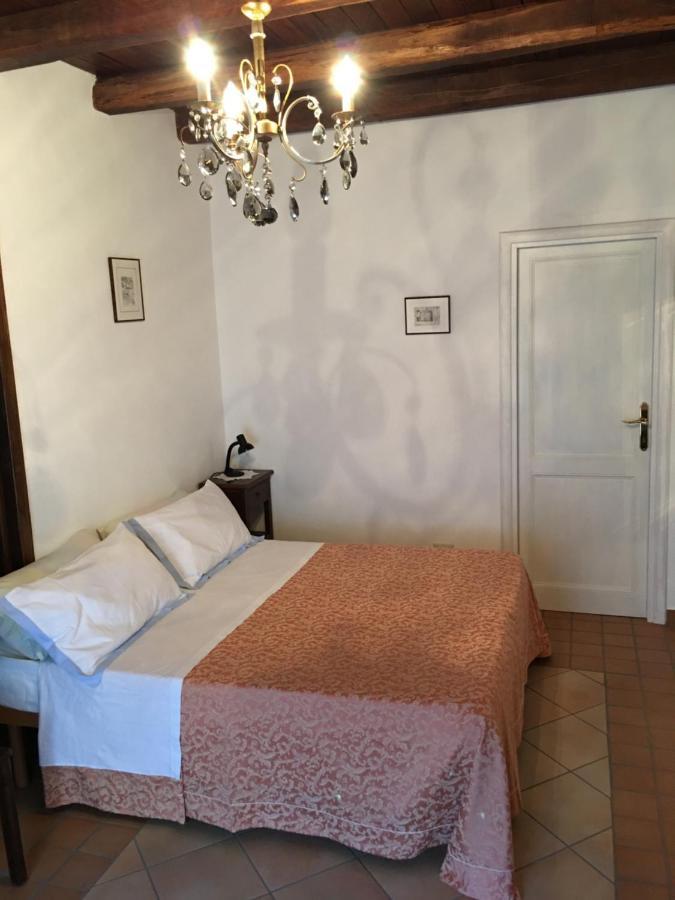 Hotel Il Cortile Del Castello Capena Exterior foto
